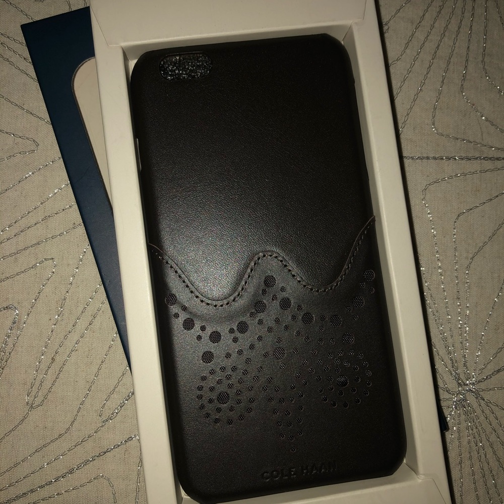 Cole Haan 6 Plus Cover
